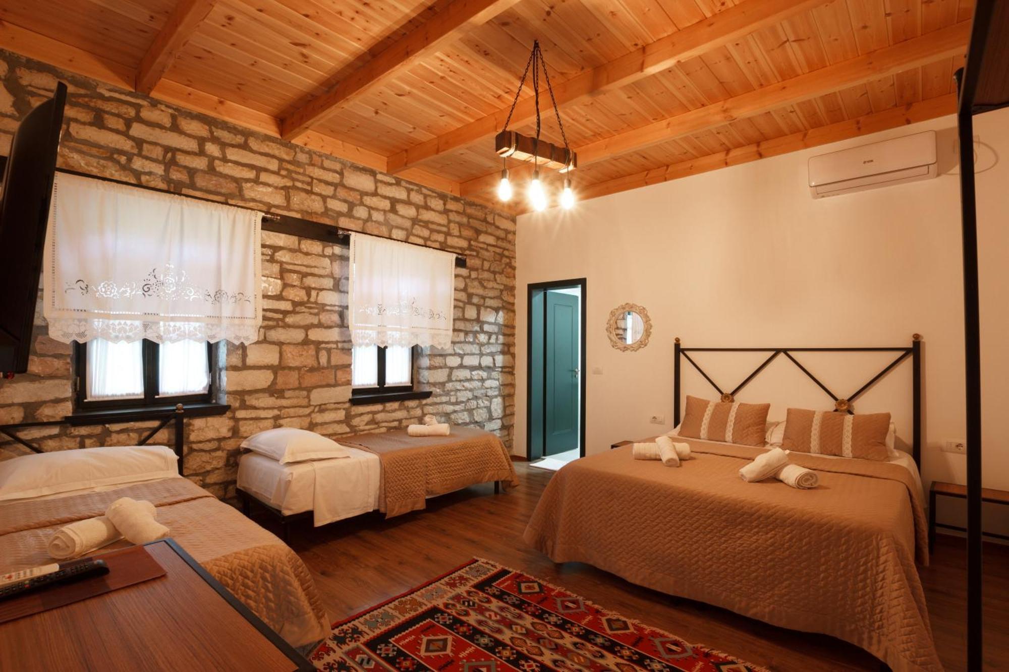 Bujtina Maria Hotell
