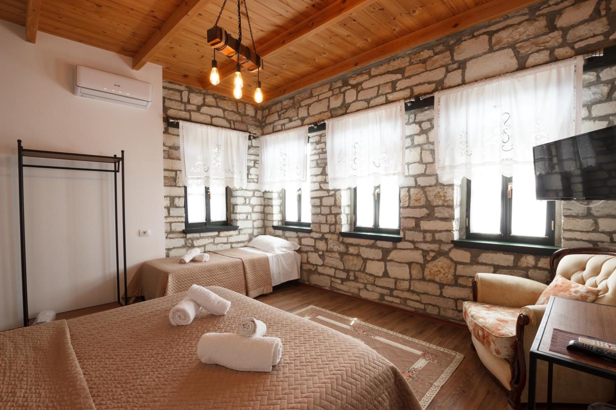 Bujtina Maria Hotell