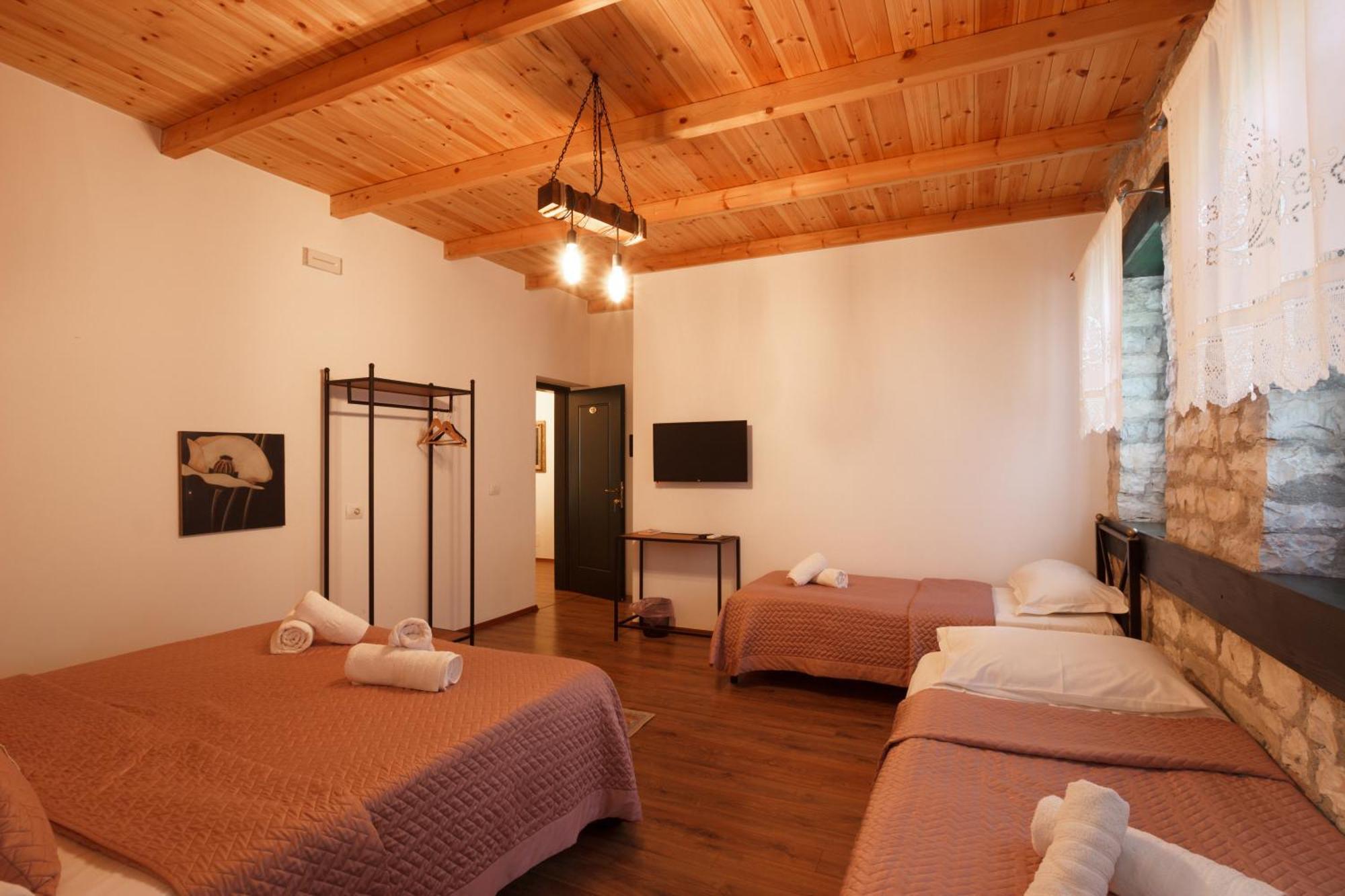 Hotell Bujtina Maria