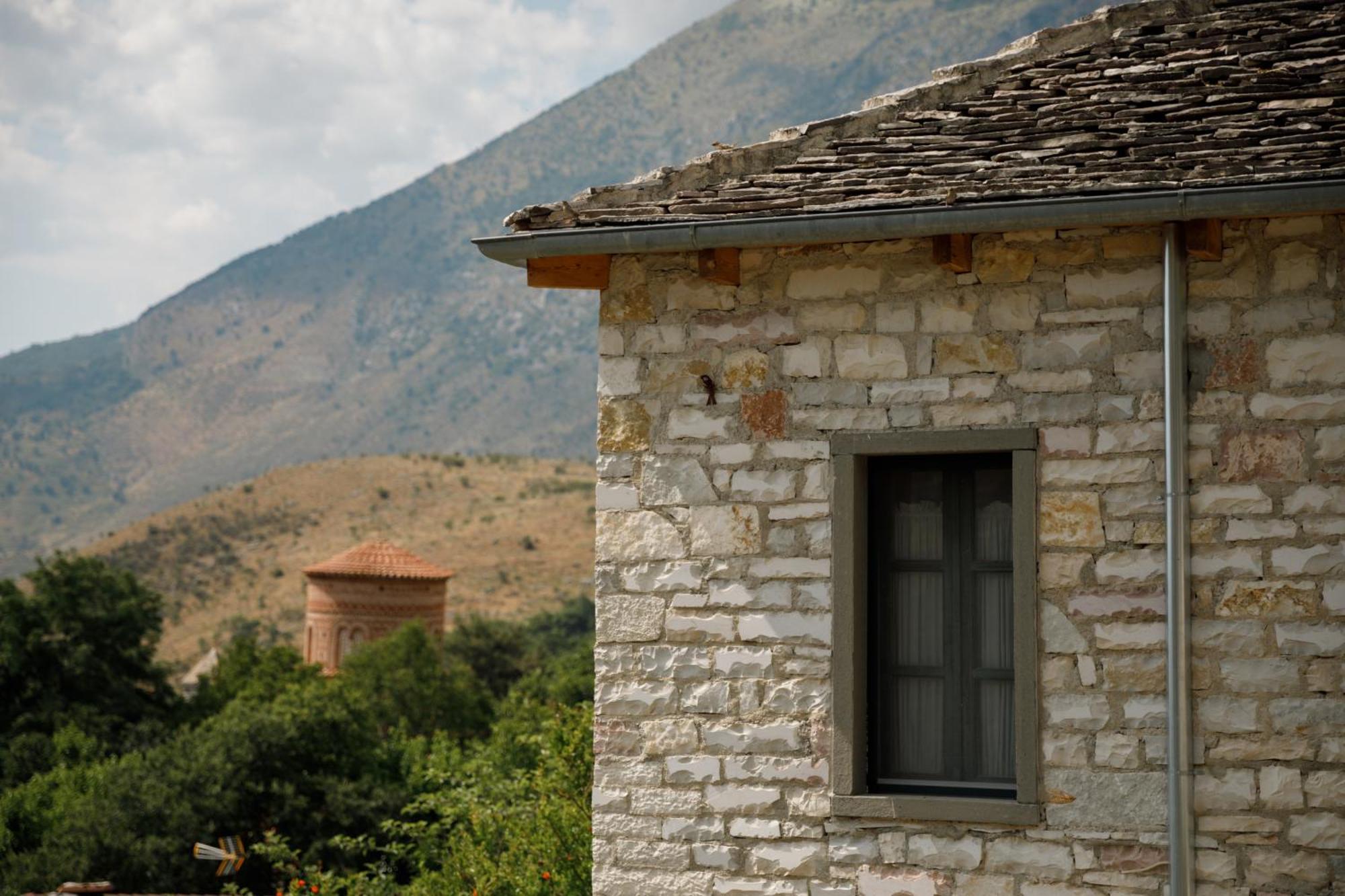 Bujtina Maria Hotell 4*